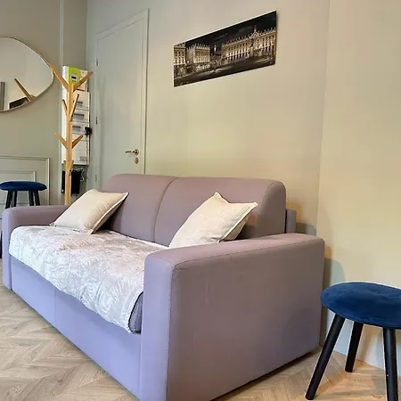 N Sur La Place Romantique Balneo In * Nancy